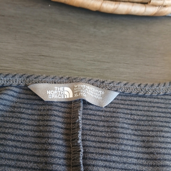 NORTH face Gray Striped Casual Dress NWOT size xl - Picture 4 of 4